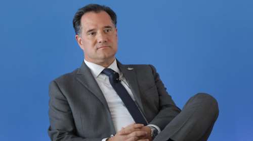 Γεωργιάδης για την τραγωδία στη Ρουμανία: Οι τρεις επιζώντες έχουν συνείδηση - Μεταφέρονται σε νοσοκομείο