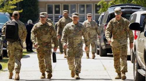 Η Εθνοφρουρά έφτασε στην Ουάσινγκτον - Το αμφιλεγόμενο σχέδιο Τραμπ για την εγκληματικότητα [εικόνες]