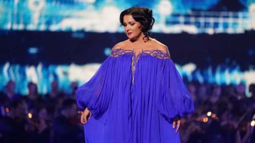 Άννα Νετρέμπκο: Ακυρώνει τις εμφανίσεις της η σοπράνο και υποστηρίκτρια του Πούτιν, υπό το βάρος αντιδράσεων