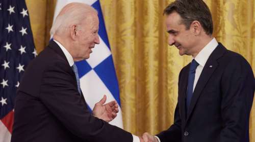 Επικοινωνία Μητσοτάκη-Μπάιντεν: Εμβάθυνση της ελληνοαμερικανικής συνεργασίας σε άμυνα και ενέργεια