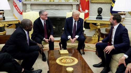 Συνάντηση Τραμπ- Στάρμερ: Δεν υπάρχει συμφωνία για κατάπαυση πυρός στην Ουκρανία - Αύριο οι υπογραφές για τα ορυκτά