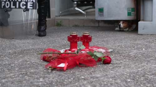 Σπαράζει η μητέρα της Κυριακής δυο μήνες μετά τη δολοφονία της - "Θέλω να πάω να βρω το παιδί μου" [βίντεο]