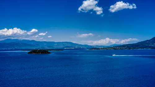 Θρίαμβος της Ελλάδας στα &quot;όσκαρ&quot; τουρισμού: Κορυφαίος ευρωπαϊκός προορισμός για το 2021