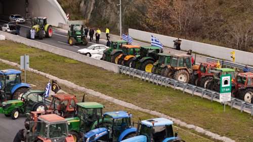 Μετωπική κυβέρνησης-αγροτών μετά την απόρριψη των νέων μέτρων - "Δείξαμε ανοχή"