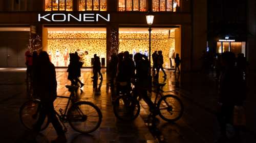 Λίγα παραπάνω κρούσματα από την Ελλάδα η Γερμανία των 80 εκατ. κατοίκων: 43.000 σε μια ημέρα και 383 θάνατοι