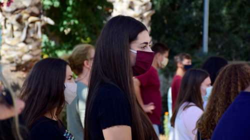 Κορονο-παράνοια: Γονείς στέλνουν εξώδικα σε εκπαιδευτικούς για τη χρήση μάσκας