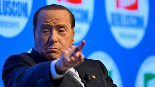 Η πρώτη κουβέντα του Μπερλουσκόνι από το νοσοκομείο: Eίναι μια δύσκολη δοκιμασία, αλλά θα τα καταφέρω και αυτή την φορά