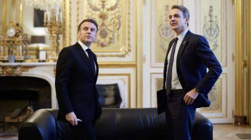 Παρίσι: Μία ώρα τα έλεγαν Μητσοτάκης - Μακρόν - Ο Ελληνας πρωθυπουργός έθεσε το θέμα των πυραύλων Meteor που θέλει η Τουρκία