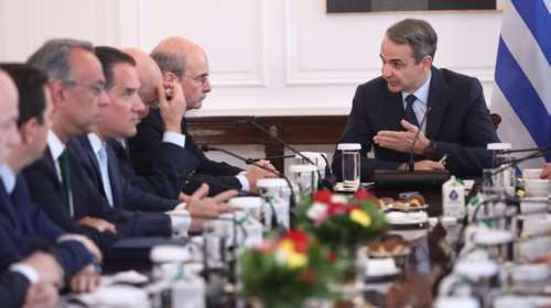 Ευρωεκλογές: 12 υπουργοί παίρνουν "φύλλο πορείας" - Γιατί ο Πιερρακάκης πάει Κρήτη και ο Δένδιας Μακεδονία