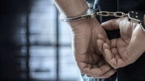 Μέλος συμμορίας ο Τούρκος που συνελήφθη στη Χίο: Η σύνδεση με το αιματοκύλισμα σε Λούτσα και Πειραιά - Στις έρευνες και η ΕΥΠ