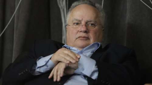 Ο Κοτζιάς καταγγέλλει τον Τζανακόπουλο για αποκλεισμό του από εκδήλωση: &quot;Ο Τσίπρας θα έπρεπε να ντρέπεται&quot;