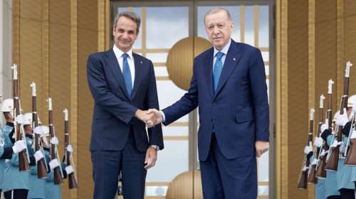 Άγκυρα: Έφτασε στο Λευκό Παλάτι ο Κυριάκος Μητσοτάκης - Σε εξέλιξη η συνάντηση με Ερντογάν