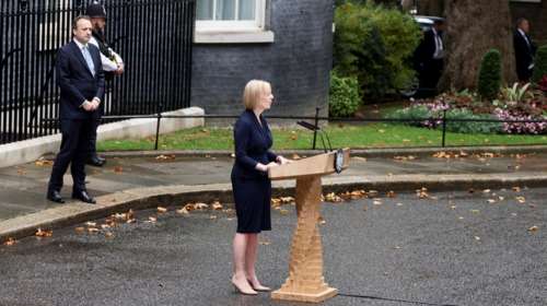 Βρετανία: Πρώτο διάγγελμα για τη Λιζ Τρας - Υποσχέθηκε &quot;ψαλίδι&quot; στους φόρους και μέτρα για την ενεργειακή κρίση