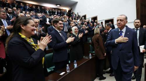 Επίθεση Ερντογάν στην αντιπολίτευση ότι &quot;βάζει πλάτη στην Ελλάδα&quot; : Στέλνουν χαιρετίσματα στην Αθήνα για τα F35