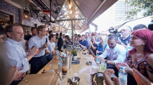 Μητσοτάκης από Σέρρες: &quot;Δύσκολος ο χειμώνας - Στη ΔΕΘ τα μέτρα στήριξης&quot; - Η αναφορά στον Κωνσταντίνο Καραμανλή