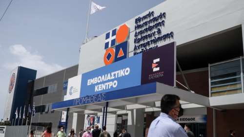 Ξεκινά ο υποχρεωτικός εμβολιασμός για τους εργαζόμενους στα γηροκομεία: Ολοκληρώνεται έως τις 15 Αυγούστου - Ποιοι ακολουθούν