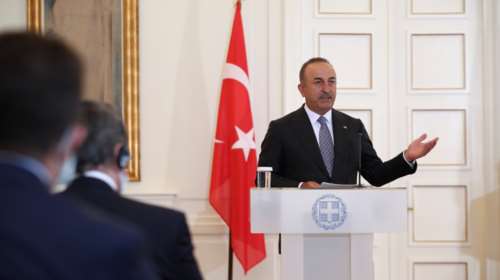 Απειλεί ο εκνευρισμένος Τσαβούσογλου: "Θα πληρώσουν βαρύ τίμημα" - Κατηγορεί Ελλάδα και Κύπρο ότι στηρίζουν τρομοκράτες