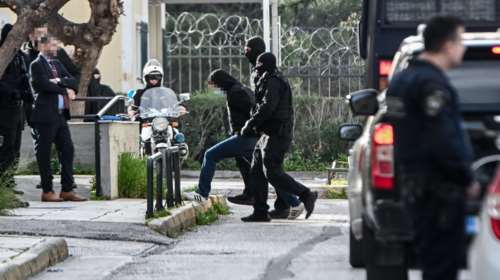 &quot;Σύμπραξη Εκδίκησης&quot;: Λιποθύμησε η 26χρονη στο άκουσμα της προφυλάκισης, έβριζε ο στρατιωτικός - Αρνούνται τα πάντα