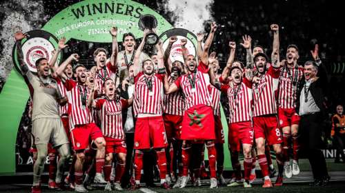 Το νέο σήμα του Ολυμπιακού μετά την κατάκτηση του Conference League: Με πέντε αστέρια πλέον