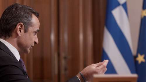 Νέα μέτρα λόγω μεταλλάξεων και ασφυξίας στο ΕΣΥ: Συνεδριάζουν την Τετάρτη οι λοιμωξιολόγοι - Σύσκεψη στο Μαξίμου