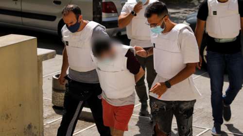 Εγκλημα στη Δάφνη: Μαρτυρικός ο θάνατος της 31χρονης - Τη σκότωσε με μαχαίρι 28 εκατοστών όταν ήταν ξαπλωμένη