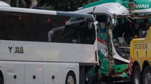 Βαρκελώνη: Τουριστικά λεωφορεία συγκρούστηκαν μεταξύ τους- Πάνω από 50 τραυματίες, οι 4 σοβαρά