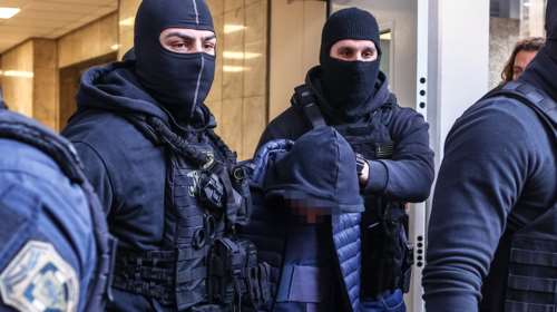 H εγκληματική μετεξέλιξη των χούλιγκαν: Από τη βία στα γήπεδα σε συμβόλαια θανάτου, στρατολόγηση ανηλίκων και εκβιασμούς