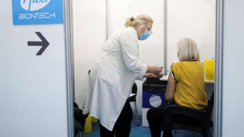 Υπέρ της επέκτασης των υποχρεωτικών εμβολιασμών το ΚΙΝΑΛ - Δηλώσεις Κατρίνη