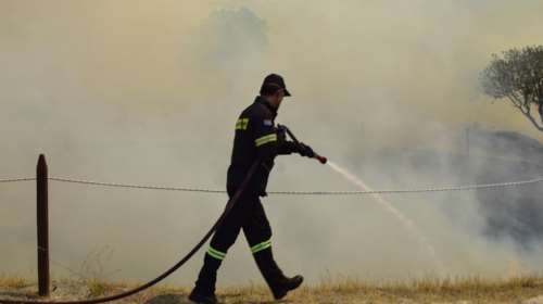 Πολύ υψηλός κίνδυνος πυρκαγιάς τη Δευτέρα για πέντε περιφέρειες της χώρας - Οδηγίες από τη ΓΓΠΠ