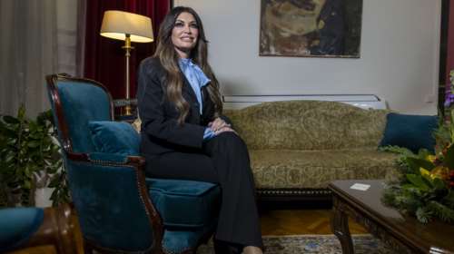 Κίμπερλι Γκίλφοϊλ: &quot;Μπορώ να ζήσω και να πραγματοποιήσω το αμερικανικό όνειρο μου εδώ, στην Αθήνα&quot;