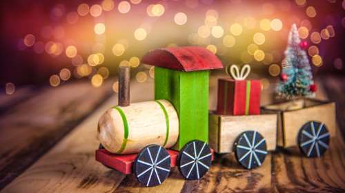 Πρεμιέρα για το καλάθι του Αη Βασίλη: Η πρώτη λίστα με τα παιχνίδια - Ποιες επιχειρήσεις έχουν δηλώσει συμμετοχή