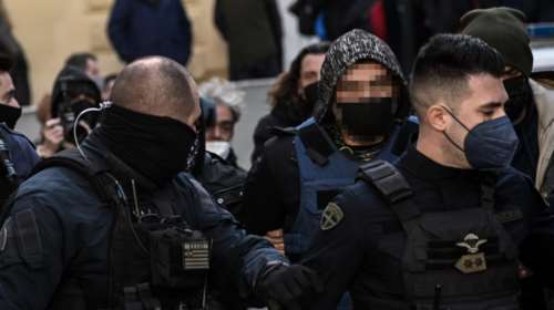 Αργυρούπολη: Αποκαλύψεις σοκ για τον 46χρονο &quot;νταή&quot; -  &quot;Εδερνε και έσβηνε τσιγάρα στο πρόσωπo της πρώην του&quot;