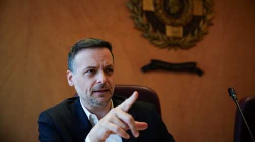 Δούκας σε Μπακογιάννη: Οι Αθηναίοι δεν ξεχνούν την ταλαιπωρία που υπέστησαν με τον "Μεγάλο Περίγελο"