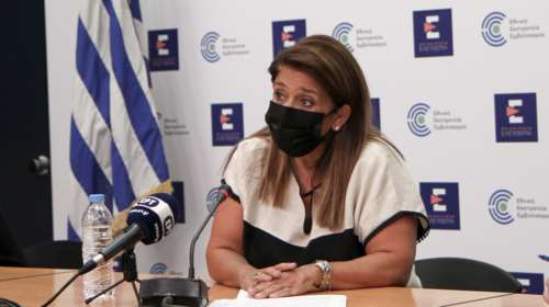 Μετάλλαξη Δέλτα - Παπαευαγγέλου: Γιατί είναι απαραίτητος ο εμβολιασμός των παιδιών