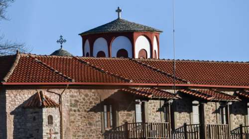 Αίγινα: Σε καραντίνα το μοναστήρι του Αγίου Νεκταρίου - Τι λέει η ηγουμένη που βρέθηκε θετική στον κορονοϊό