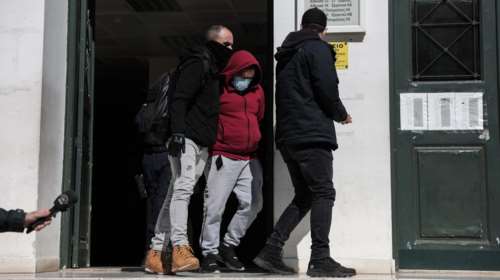 &quot;Αν ουρλιάξεις θα σε σφάξω&quot;: Συγκλονίζει η 18χρονη νταντά που έπεσε θύμα βιασμού - Είχα πάρει ναρκωτικά λέει ο 31χρονος