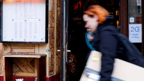 Φουντώνει η πανδημία και στη Γερμανία: Νέο ρεκόρ 40.000 κρουσμάτων σε ένα 24ωρο - 263 θάνατοι