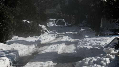 Απεγνωσμένοι οι κάτοικοι στο Χαλάνδρι: 5η μέρα χωρίς ρεύμα - Σε ξενοδοχεία οι ευπαθείς ομάδες