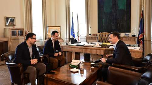 Ζυμώσεις στην &quot;αριστερή πολυκατοικία&quot;: Συνάντηση Χαρίτση και Ηλιόπουλου με Δούκα