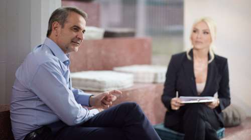 Μητσοτάκης: Η Μαρέβα είναι ο μεγάλος έρωτας της ζωής μου- Θα πήγαινα για μπύρα με τον Κουτσούμπα