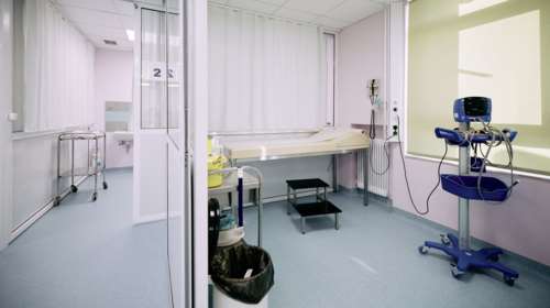 Απίστευτο περιστατικό στο νοσοκομείο Χανίων: Έχασαν τραυματία - Τον έψαχναν 12 ώρες, τον βρήκαν κλειδωμένο στα μαγειρεία