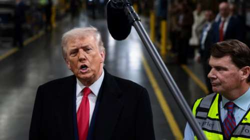 Η Ford έθεσε σε διαθεσιμότητα τον εργάτη που αποκάλεσε "προστάτη παιδεραστών" τον Τραμπ [βίντεο]