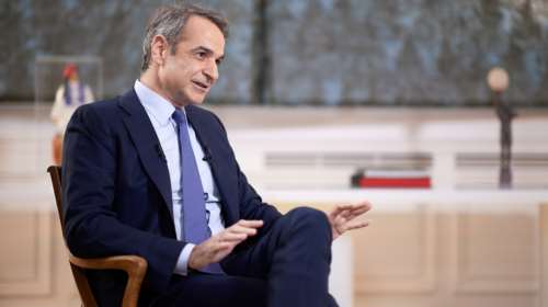 Τα διλήμματα που έβαλε ο Μητσοτάκης: Το χαρτί της σταθερότητας, ο στόχος της αυτοδυναμίας και η πίεση στο ΠΑΣΟΚ