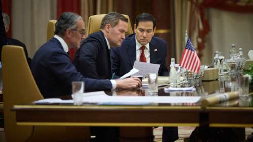 Ανάλυση Economist για την εκεχειρία: Πώς η Ουκρανία κινδύνευε με απόλυτη καταστροφή και τώρα κοιτάζει στα μάτια τη Ρωσία