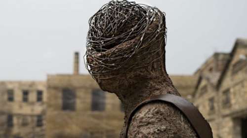 Άνθρωποι στον χρόνο: Γλυπτική εγκατάσταση της Ασπασίας Σταυροπούλου