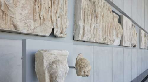 Financial Times: Ανοιχτός σε συμφωνία για τα Γλυπτά του Παρθενώνα ο επικεφαλής των Εργατικών