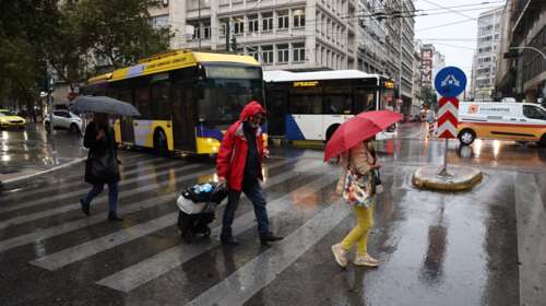Καιρός: Εβδομάδα με βροχές, νοτιάδες και αφρικανική σκόνη - Πού θα &quot;χτυπήσει&quot; το βαρομετρικό χαμηλό