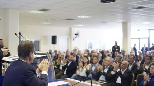 Μητσοτάκης σε υπουργούς και βουλευτές της ΝΔ: &quot;Μην είστε αλαζόνες, δεν είμαστε αναντικατάστατοι&quot;