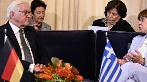 Ζήτημα γερμανικών αποζημιώσεων έθεσε η Σακελλαροπούλου στον Γερμανό πρόεδρο - "Νομικά λήξαν", απάντησε ο Σταϊνμάιερ