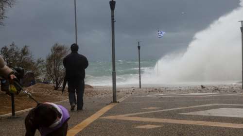 Συνεχίζεται η κακοκαιρία με βροχές, καταιγίδες και χιόνια - Πότε θα βελτιωθεί ο καιρός